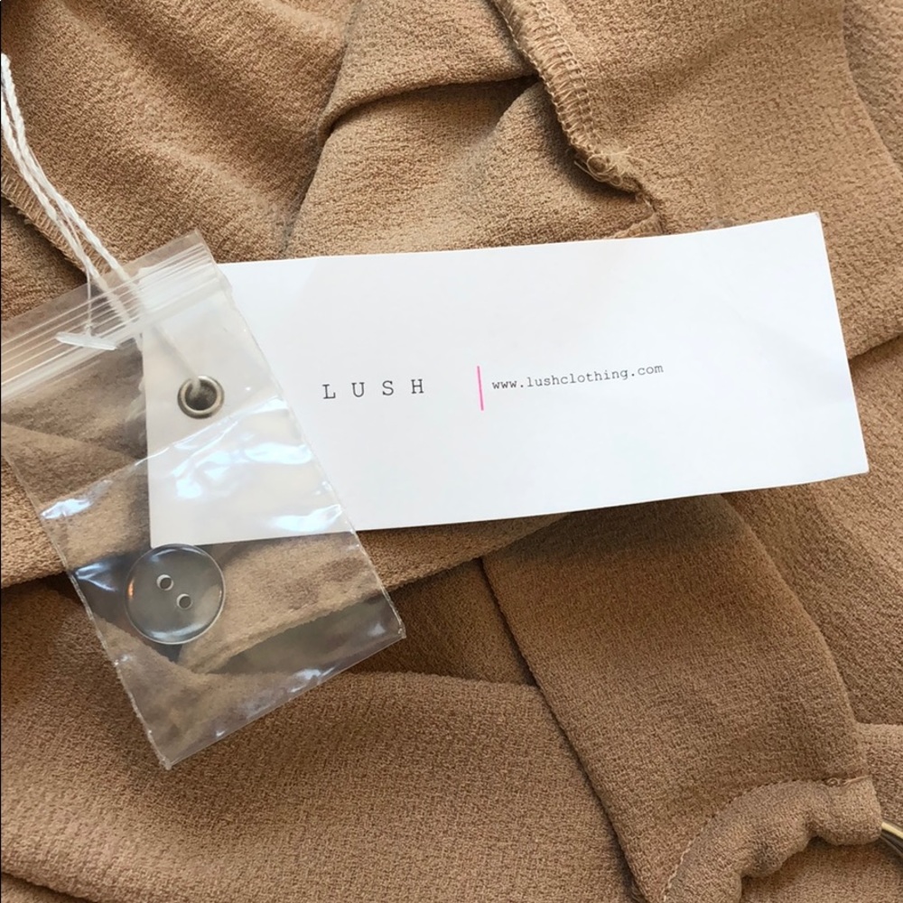 NWT Lush Wide Leg Cropped Pants - Picture 6 of 7